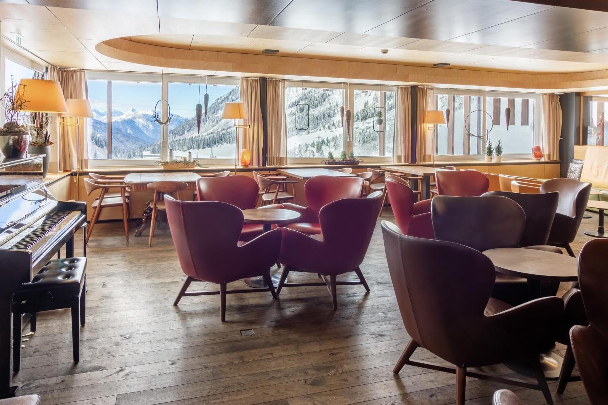 Wohlfuehlhotel Hubertushof Stuben am Arlberg Exterior photo